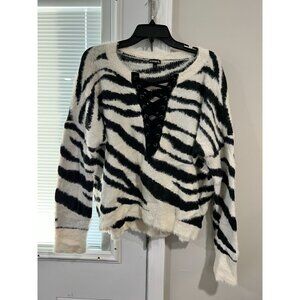 Express Women Animal Print Long Sleeve Sweater Black/White Zebra Print - Large